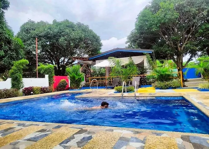 Susane Bed & Breakfast Balamban